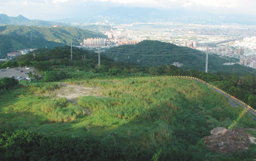 王永庆家族祖坟风水--王永庆的墓地风水