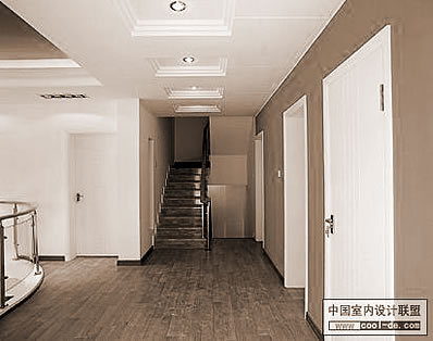 玉露对属鸡的人的益处,聚财又招财